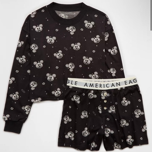 AE American Eagle Mickey Mouse Halloween Pumpkin Plush PJ Set - Picture 1 of 2